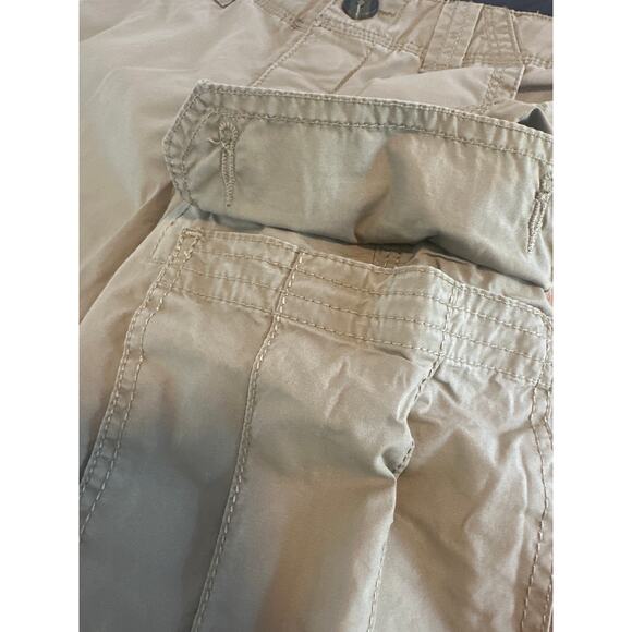 Tommy Hilfiger cargo shorts Sz 12 NWT - Picture 9 of 10